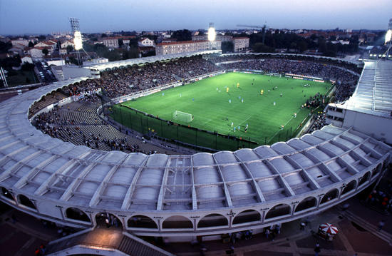 bordo_stadion.jpg