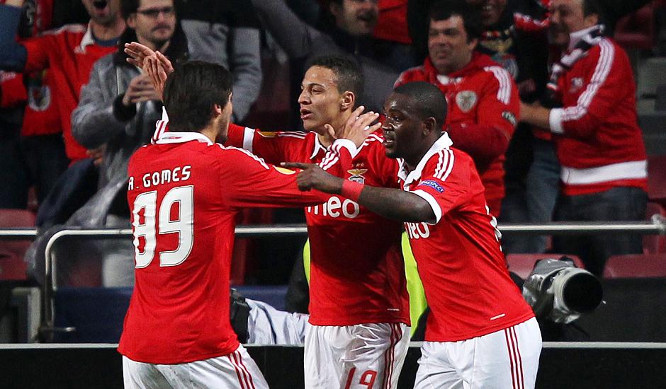 Liga Europa. Benfica 3-1 Newcastle. 