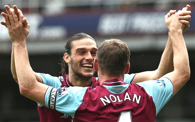 Andy Carroll prepared to stay at West Ham only if Allardyce is still in charge