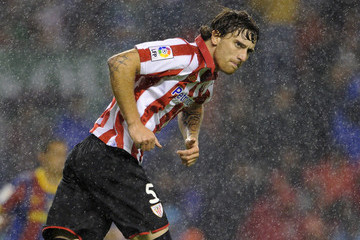 Fulham set to sign Amorebieta from Athletic Bilbao 