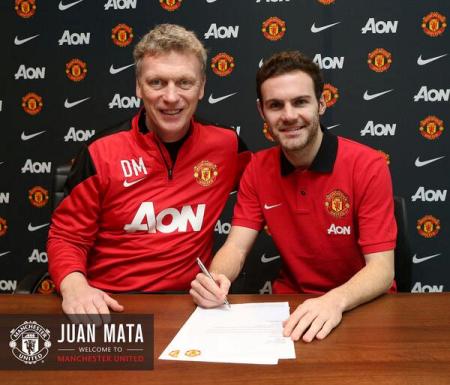 Хуан Мата подписал контракт с «Манчестер Юнайтед»