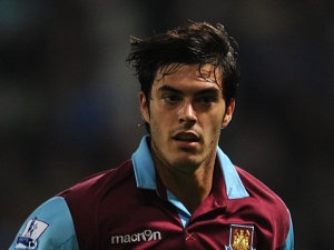 West Ham to hold onto Tomkins