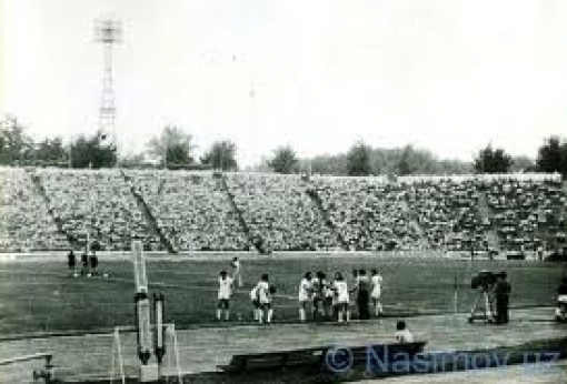 стадион Пахтакор-79